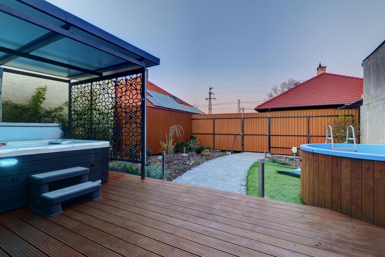 Anita Apartment บูดาเปสต์ ภายนอก รูปภาพ